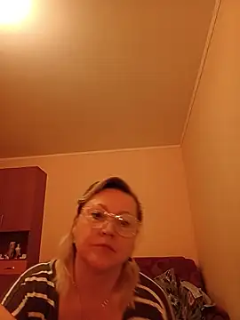 I amVeronicle online show from July 7, 2026, 1:03 pm