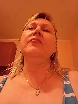 I amVeronicle online show from June 11, 2026, 2:03 pm