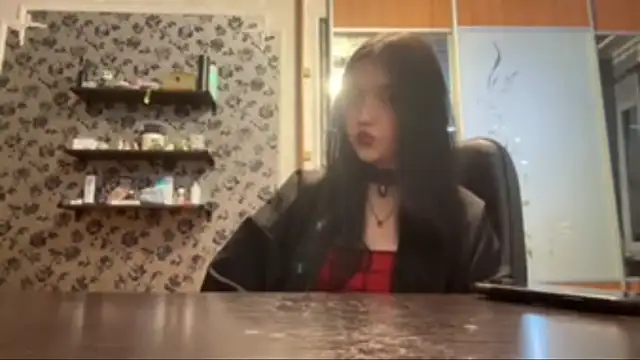 ShriekedGrafting online show from April 20, 2026, 6:53 pm