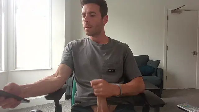 frenchbdmaninlondon online show from July 21, 2026, 1:56 pm