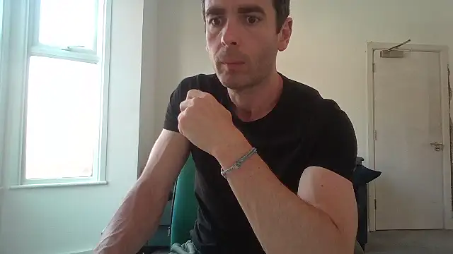 frenchbdmaninlondon online show from June 22, 2026, 12:46 pm