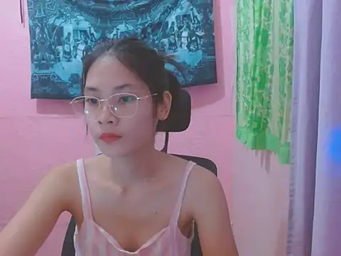Sweetsexylady19 online show from July 5, 2026, 5:25 am