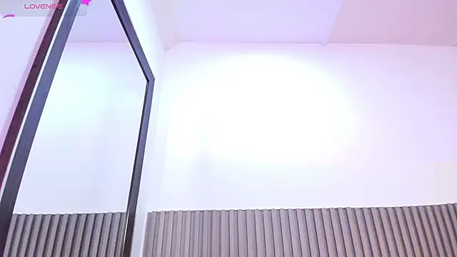 KENNIA SWEETIE online show from April 25, 2026, 11:02 am