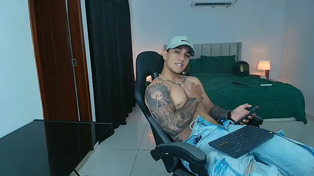 Mrbig maximo online show from June 7, 2026, 2:17 am