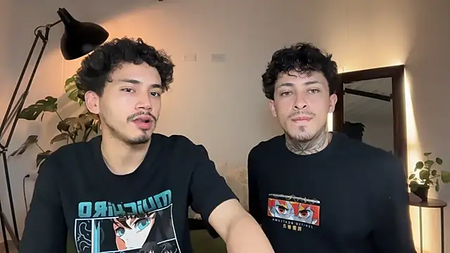 Snapshot of Noah_and_Steven chatting on May 10, 2026, 10:55 pm Noah and Steven online show from May 10, 2026, 10:55 pm