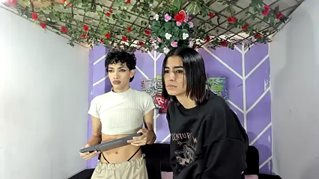 DAHNE HOT  online show from June 20, 2026, 1:16 pm