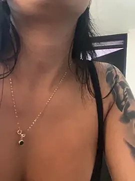 ADARA712 online show from April 19, 2026, 5:36 pm