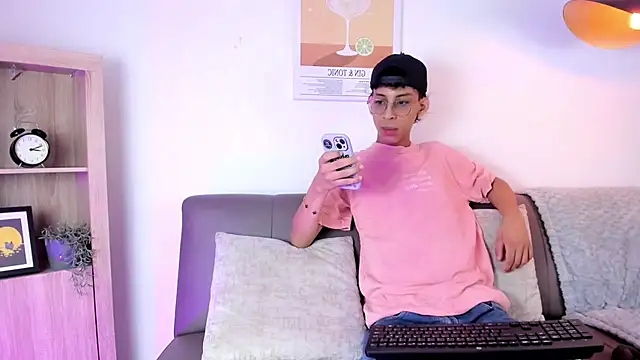 dax blaze online show from May 11, 2026, 1:01 pm