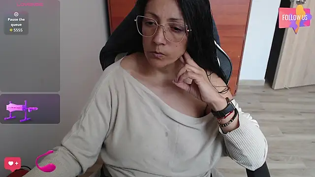 Snapshot of Melissaleehot chatting on July 10, 2026, 8:31 pm Melissaleehot online show from July 10, 2026, 8:31 pm