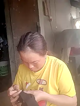 phuongtrinh1 online show from April 20, 2026, 8:50 am