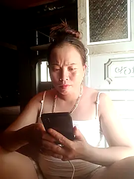 phuongtrinh1 online show from July 6, 2026, 6:53 am