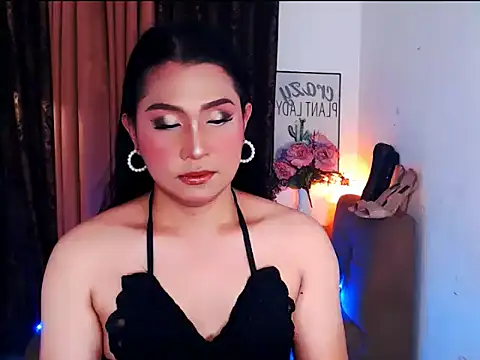 SWEETBELLA69 online show from June 21, 2026, 11:32 pm