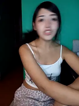 Snapshot of HonyHanna chatting on May 3, 2026, 2:49 am HonyHanna online show from May 3, 2026, 2:49 am
