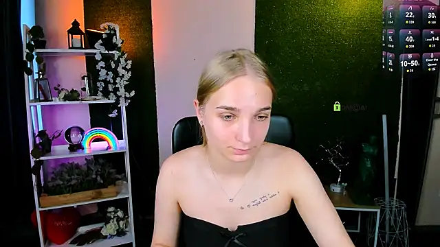Snapshot of ollivia_dream chatting on June 19, 2026, 6:30 am ollivia dream online show from June 19, 2026, 6:30 am