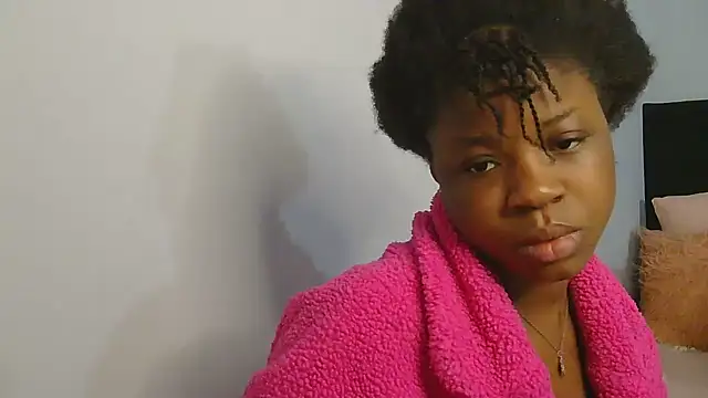 Snapshot of julianaa19 chatting on July 16, 2026, 5:15 am julianaa19 online show from July 16, 2026, 5:15 am