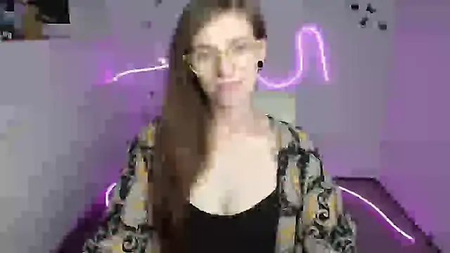 Luna Tantra online show from July 29, 2026, 7:24 pm