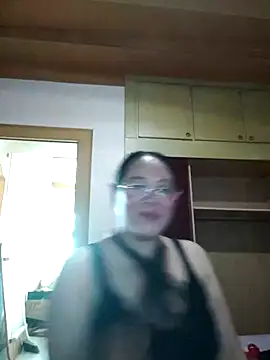 lymm78 online show from May 16, 2026, 11:59 pm