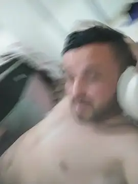 Barretos17 online show from April 20, 2026, 4:52 pm