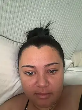 Laurenrose x online show from May 11, 2026, 4:04 pm