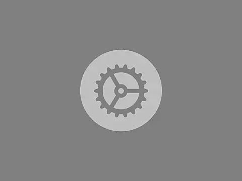 Laia Hills online show from May 7, 2026, 1:58 pm