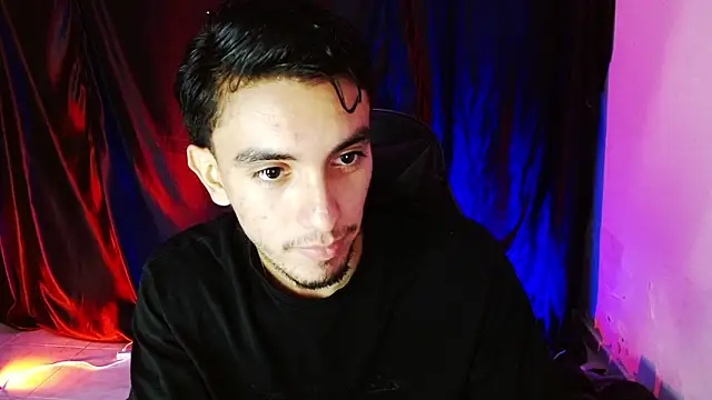 Snapshot of dante_18cm_ chatting on June 11, 2026, 12:54 am dante 18cm online show from June 11, 2026, 12:54 am