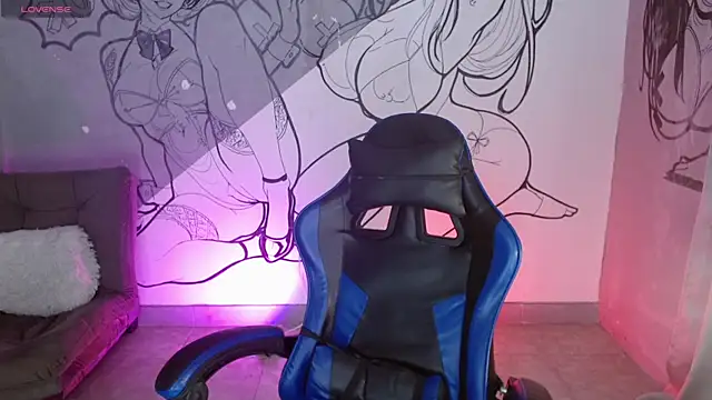 caius bigcock1 online show from April 24, 2026, 12:07 pm