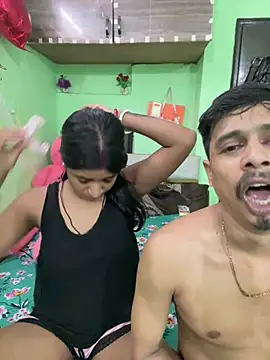 hot-couple-0 online show from July 17, 2026, 7:22 pm