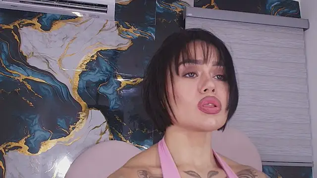 Domiino  online show from July 22, 2026, 11:56 am