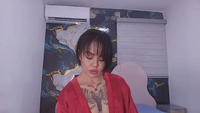 Domiino  online show from July 17, 2026, 12:02 pm