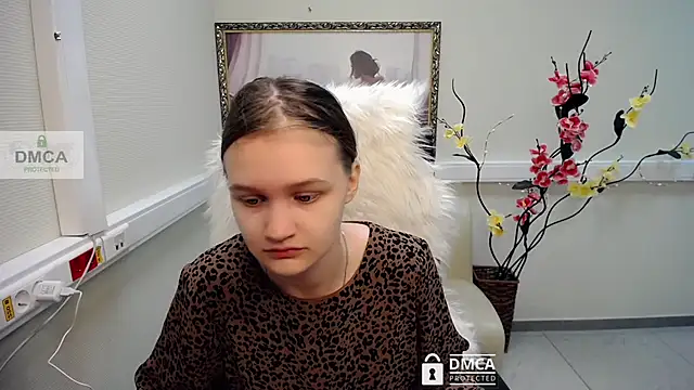  donnaSia  online show from June 28, 2026, 6:20 am
