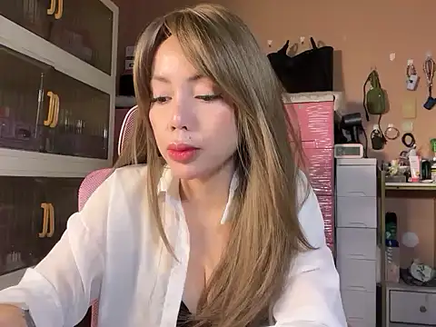 Snapshot of sweet_glam chatting on July 19, 2026, 8:12 am sweet glam online show from July 19, 2026, 8:12 am