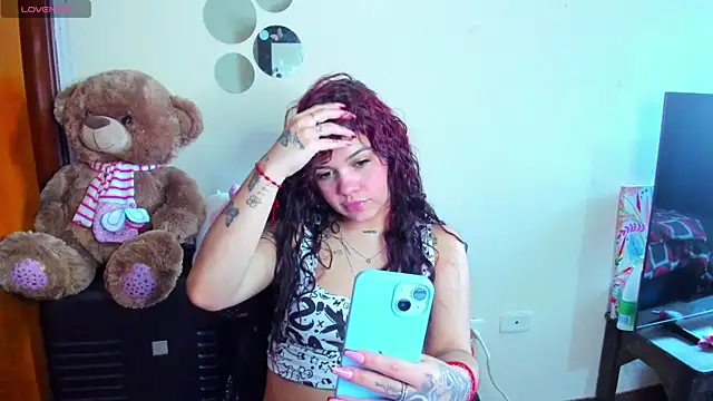 angelina 77 online show from May 4, 2026, 5:49 pm