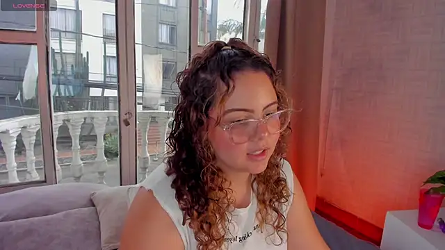 Snapshot of Samantha_Greey_ chatting on May 23, 2026, 8:41 pm Samantha Greey online show from May 23, 2026, 8:41 pm