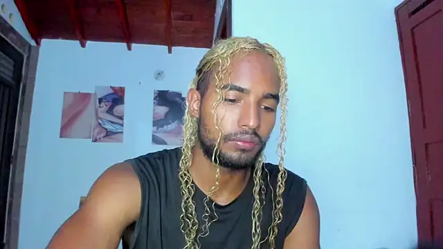 salvatore amator online show from June 3, 2026, 3:51 am