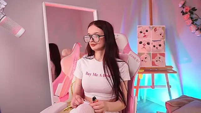 AliciaCore online show from April 27, 2026, 5:49 am