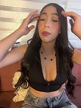 Ferrari Pinkk online show from April 24, 2026, 9:17 pm