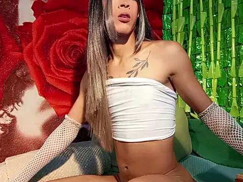 BiggoldencockX online show from June 30, 2026, 9:37 pm