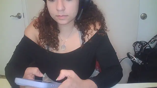 sugarbaby1818 online show from April 24, 2026, 5:37 pm