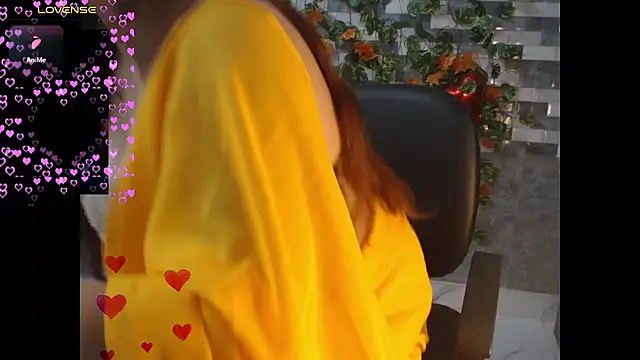 The Queen Arinaah online show from July 9, 2026, 7:46 pm