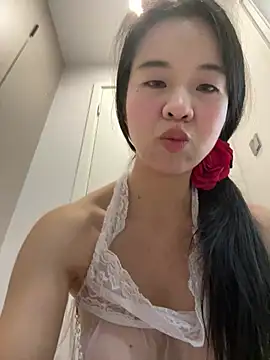NiNa5203 online show from July 3, 2026, 10:33 am