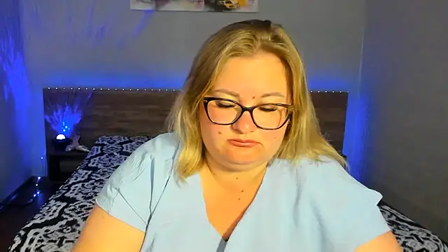 IrenRori online show from May 25, 2026, 6:12 am