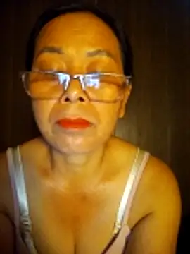 Ari-Na9 online show from June 12, 2026, 5:54 pm