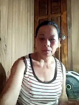Ari-Na9 online show from June 14, 2026, 6:03 am