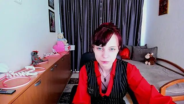 Snapshot of MiniLysii chatting on June 26, 2026, 5:35 am MiniLysii online show from June 26, 2026, 5:35 am