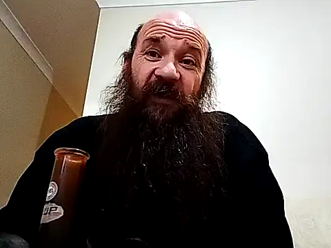 duzzarulz421 online show from June 17, 2026, 9:47 pm
