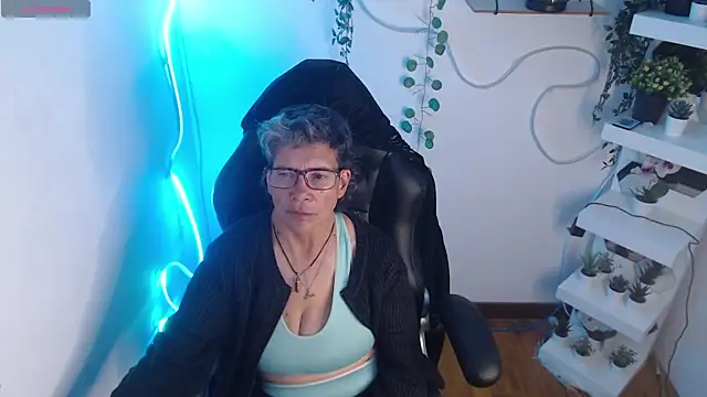 selena ferreira online show from June 22, 2026, 7:22 pm