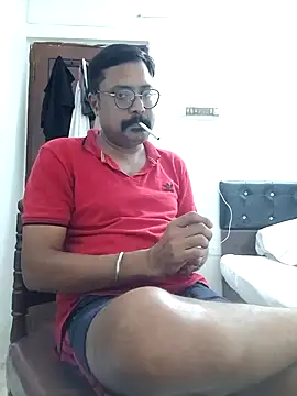 Snapshot of TamilRedchilli chatting on May 2, 2026, 4:01 pm TamilRedchilli online show from May 2, 2026, 4:01 pm