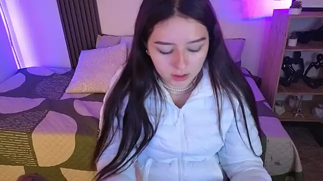 Evelyn Liiss online show from April 23, 2026, 12:29 pm