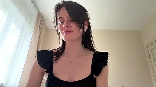 YourChristine online show from April 28, 2026, 10:52 am
