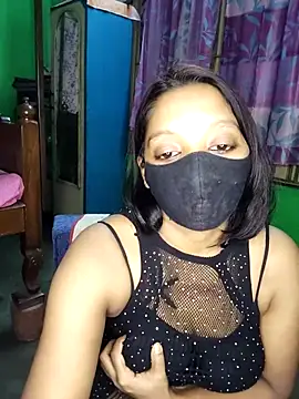 Scarlethoty online show from July 27, 2026, 1:34 am
